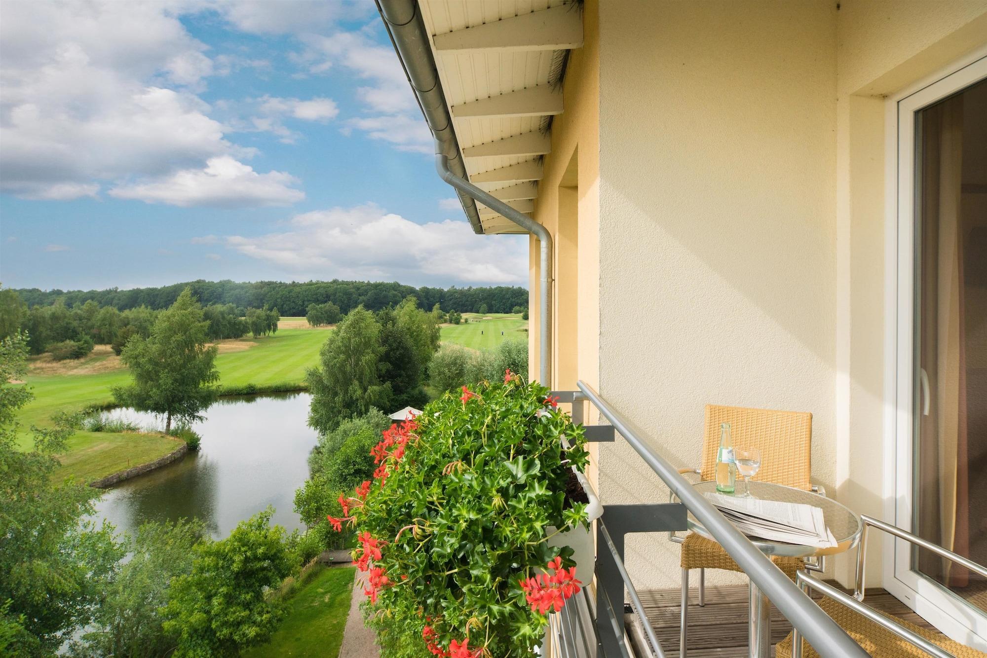 Best Western Premier Castanea Resort Hotel Adendorf Esterno foto