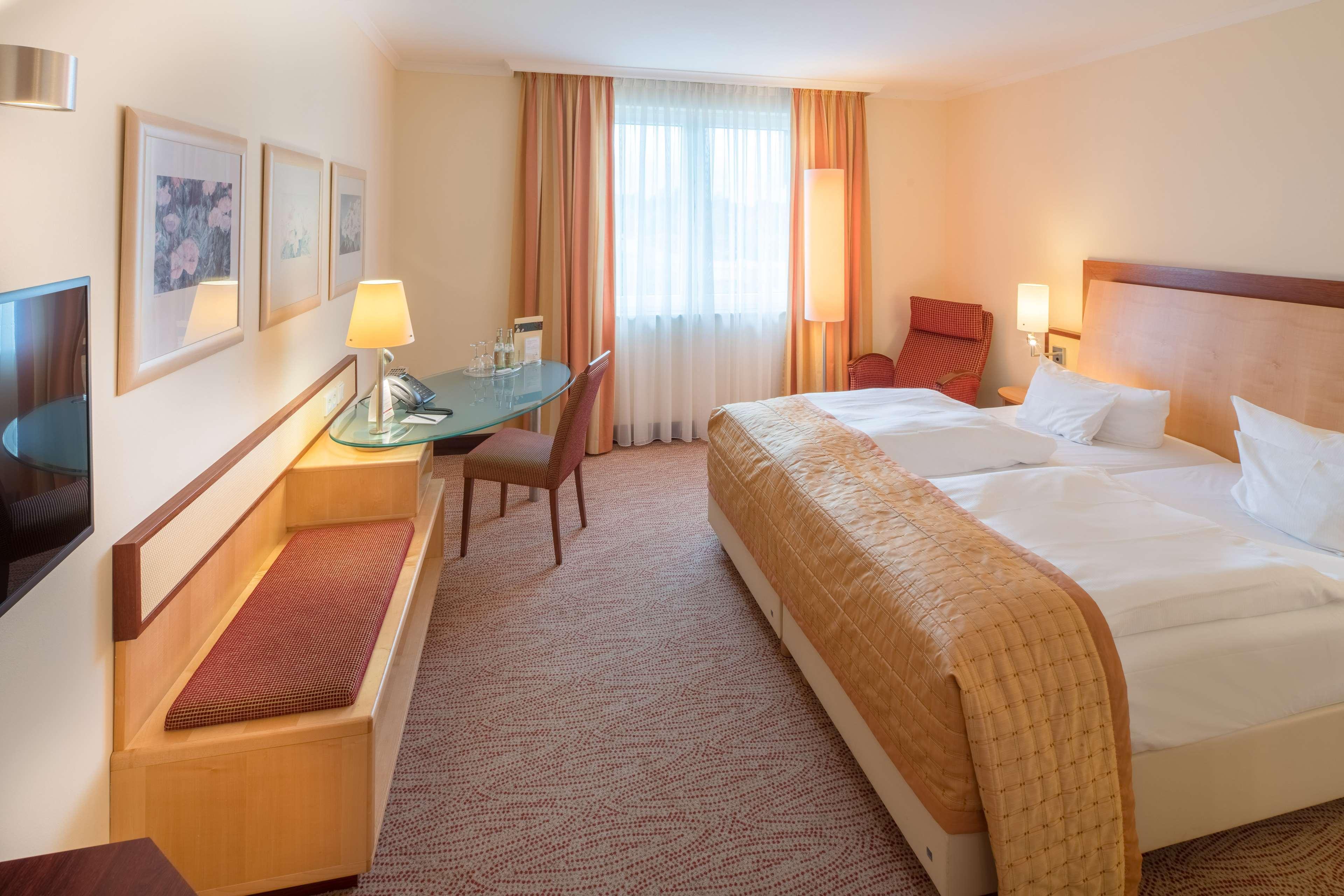Best Western Premier Castanea Resort Hotel Adendorf Esterno foto