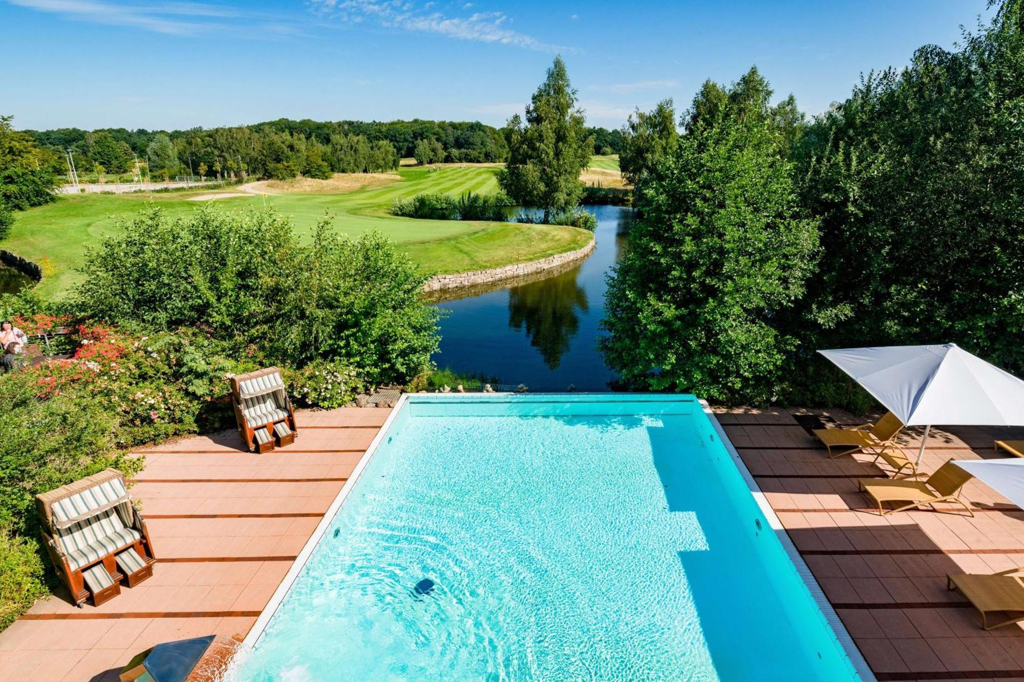 Best Western Premier Castanea Resort Hotel Adendorf Esterno foto