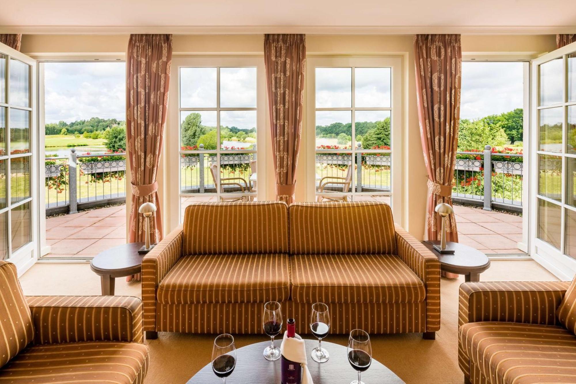 Best Western Premier Castanea Resort Hotel Adendorf Esterno foto